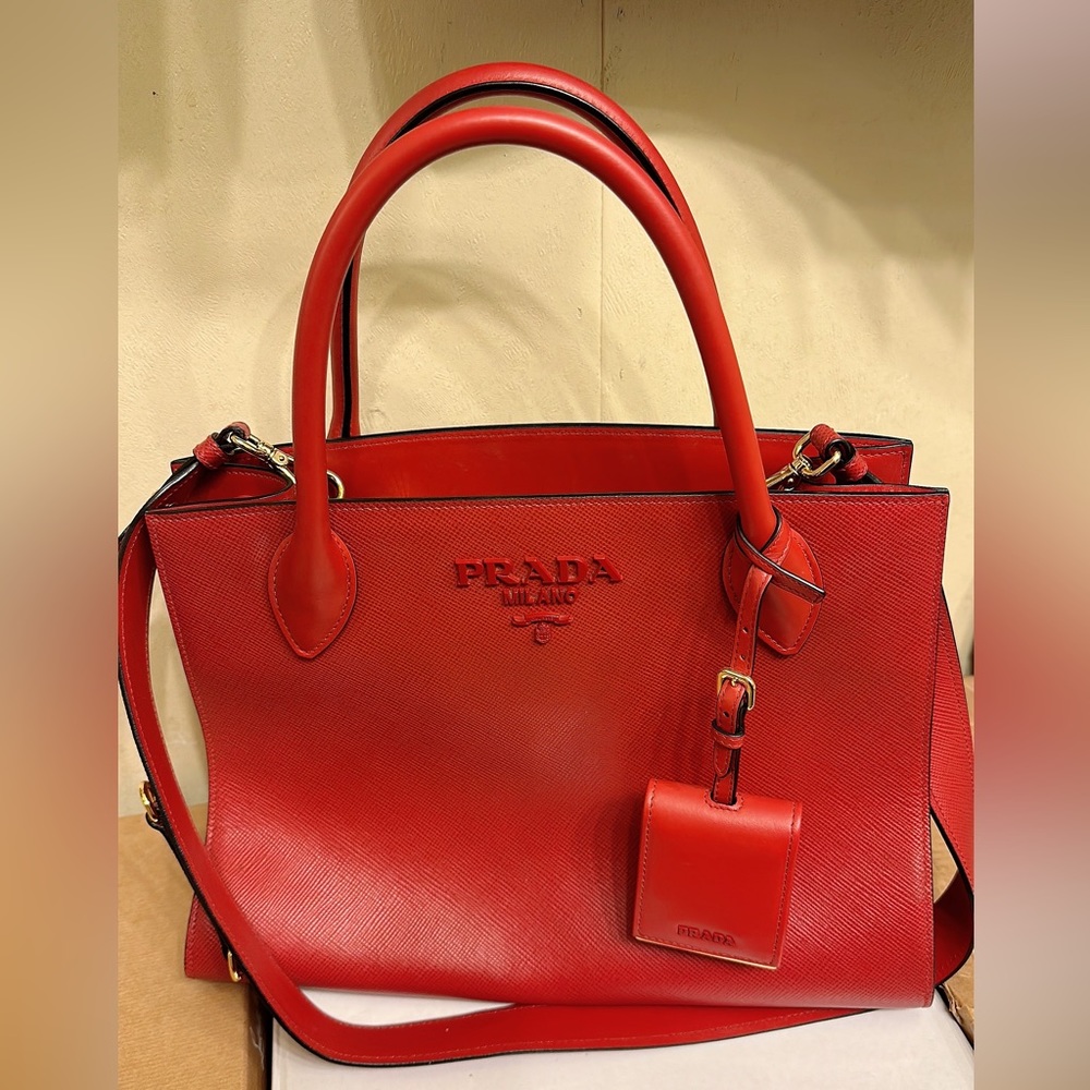 Prada Saffiano medium bag